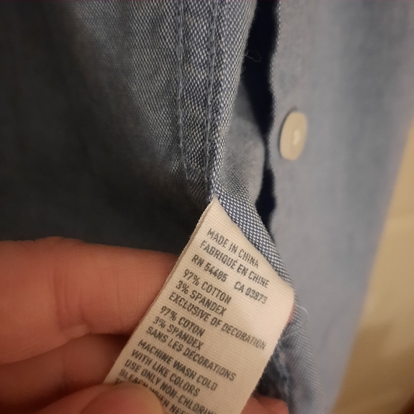 American Eagle Outfitters Prep Fit Shirt - Picture 7 of 10